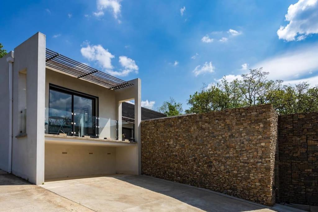 Villa Blanche, Contemporary, Cathars, Couiza, Carcassonne Bagian luar foto